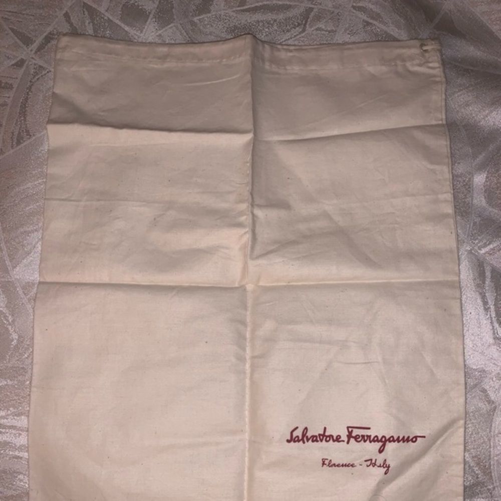 Salvatore Ferragamo dust bags/dust cover